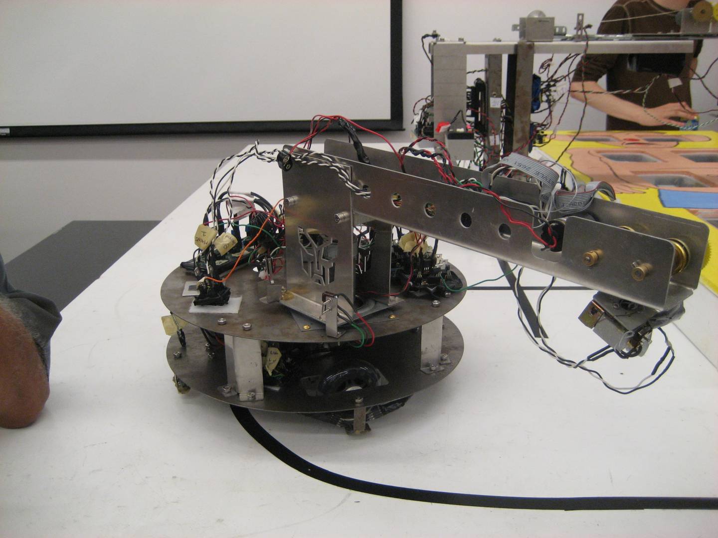 finished robot picture